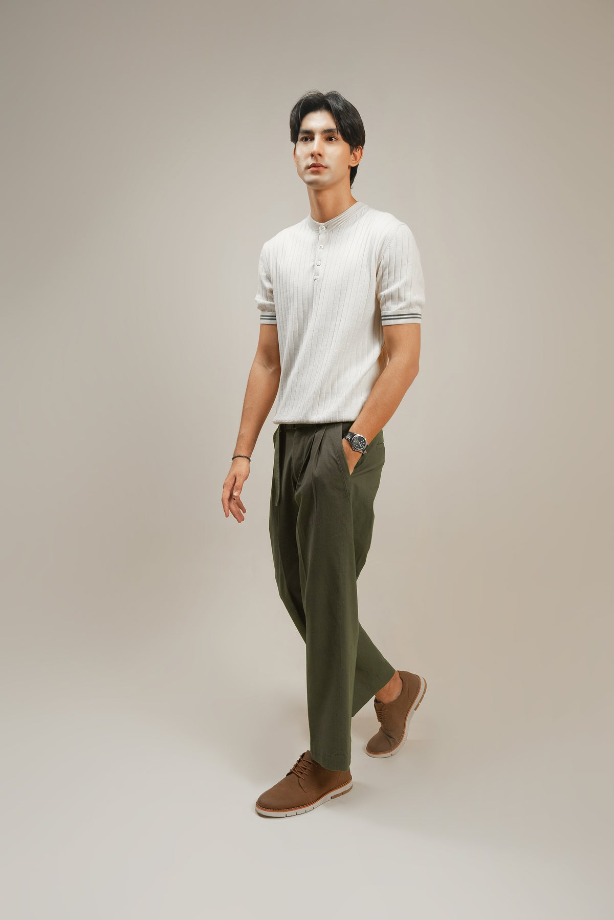 L’MERCIER HENLEY - Cloud Dancer