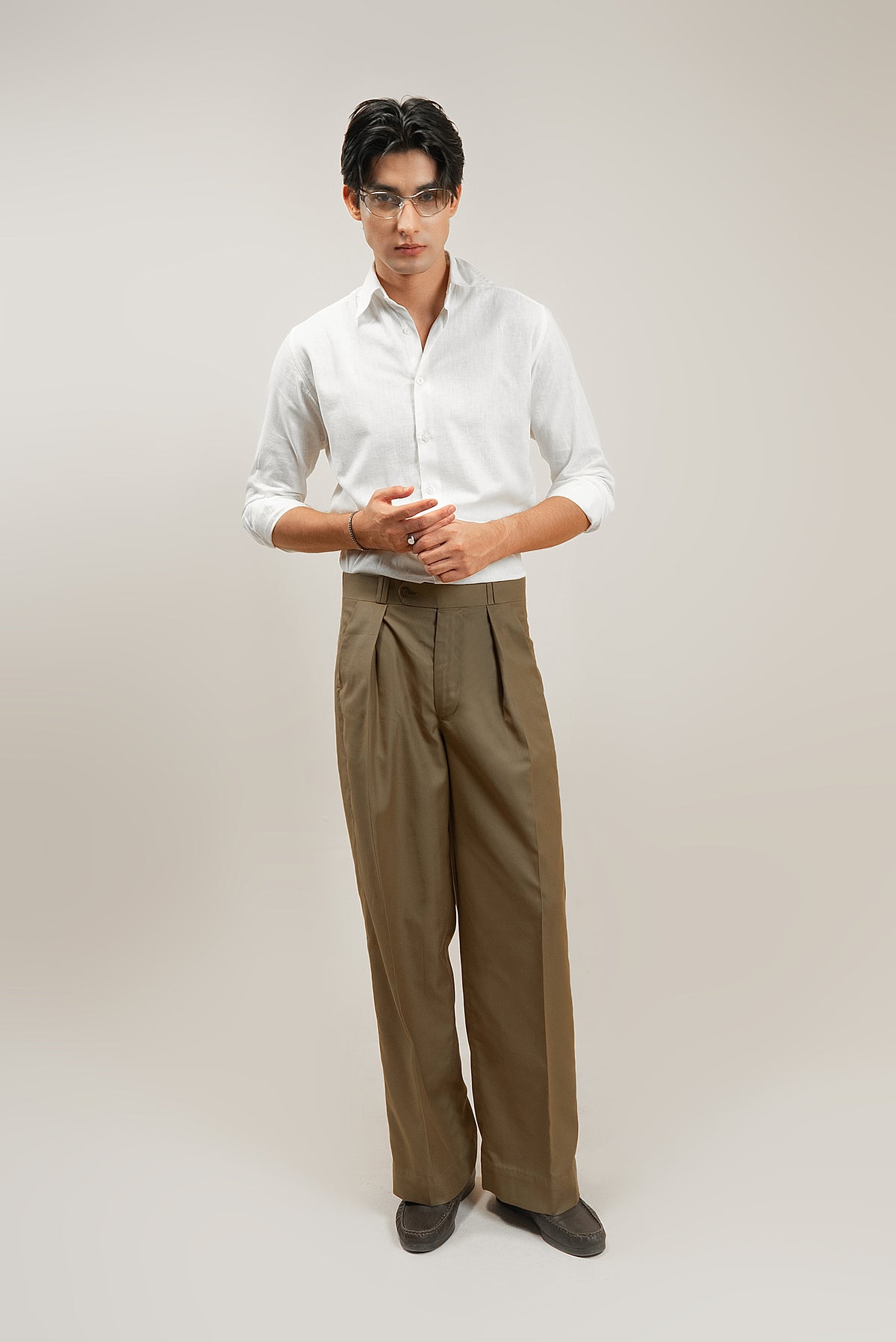 THE SAVILE PLEATED PANT - Khaki