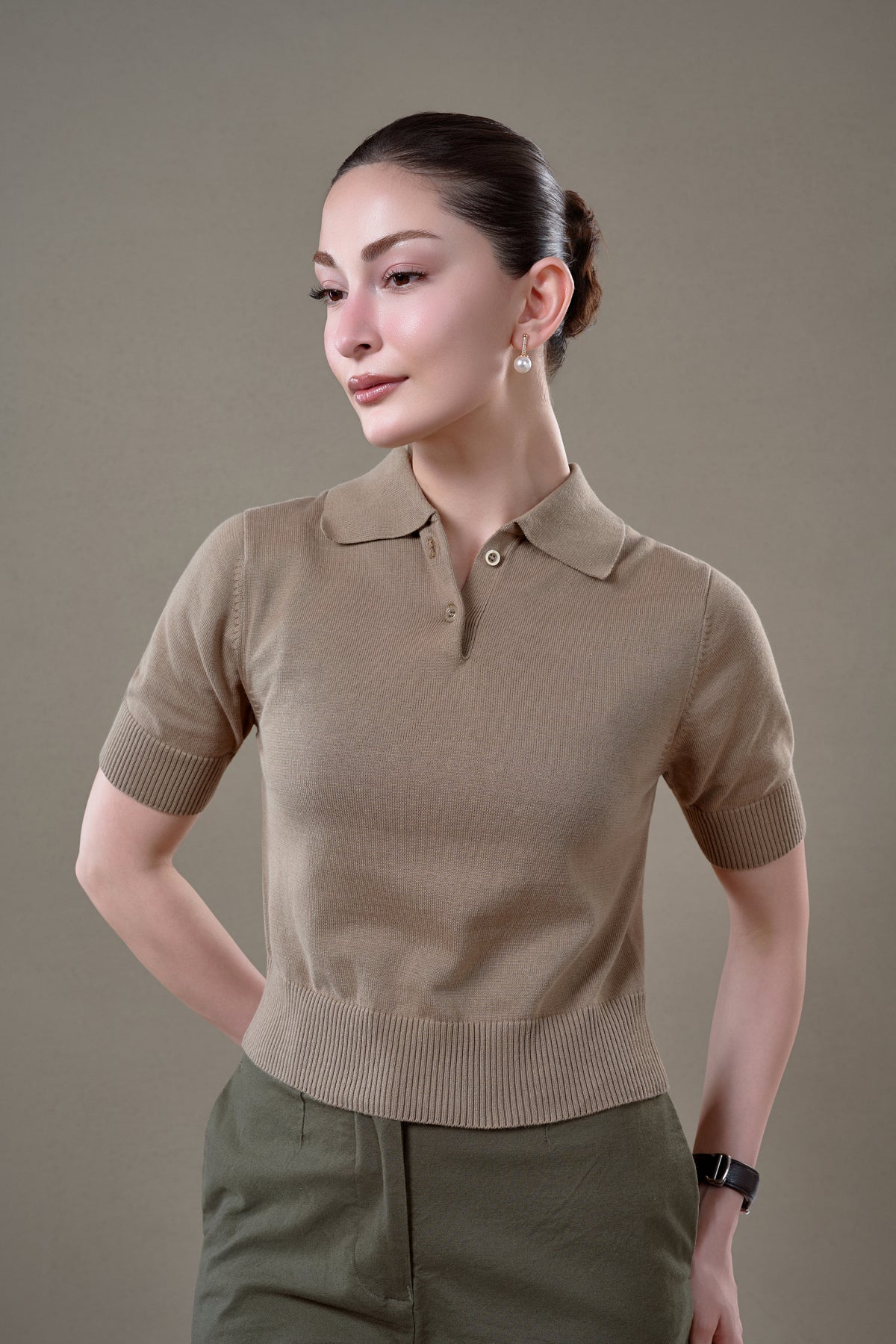 THE GUINEVÈRE POLO - Pale Khaki